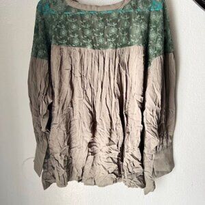 Andthewhy Womens Green Long Sleeve Blouse Top‎ lace detail shoulder button cuff